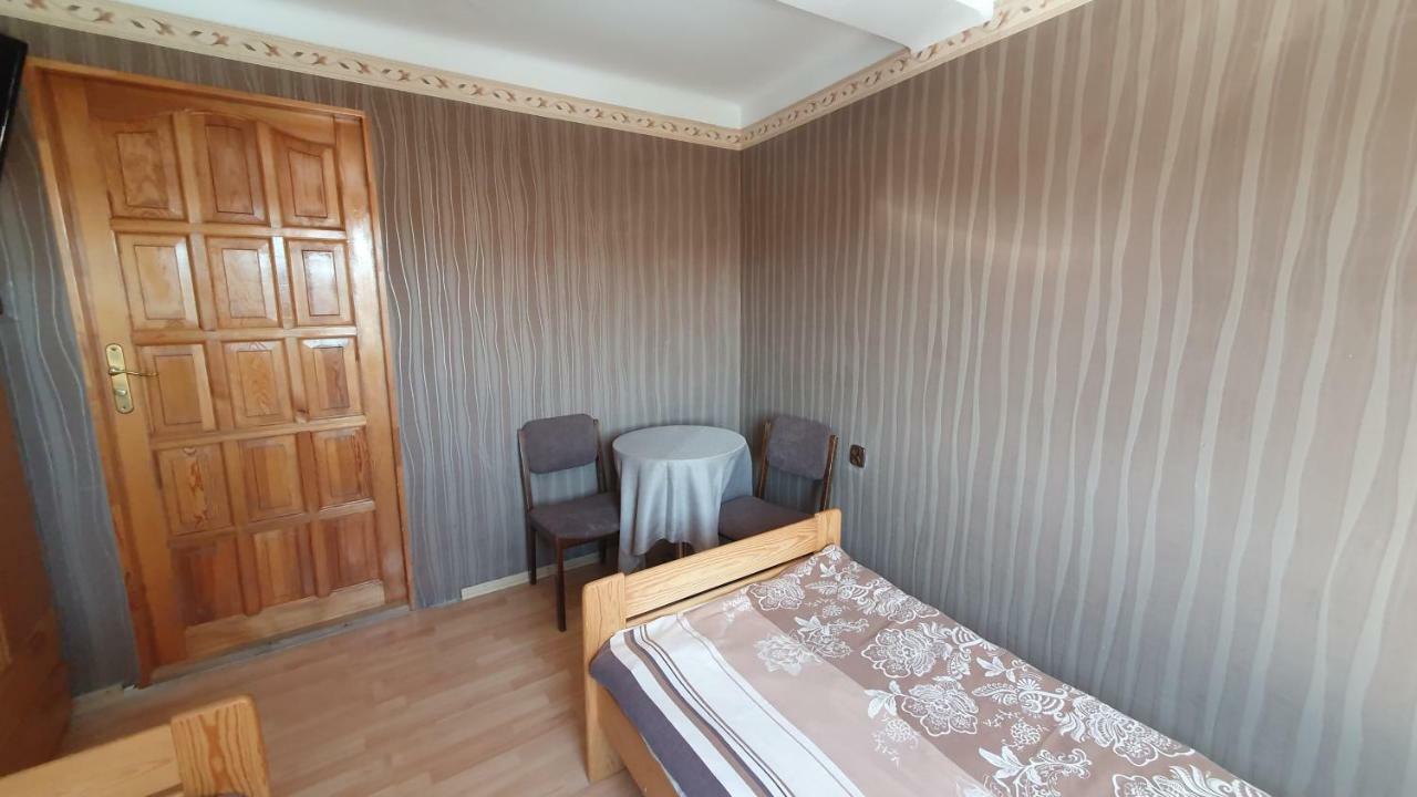 Pokoje Do Wynajecia Piastowska Międzyrzecz Exterior foto